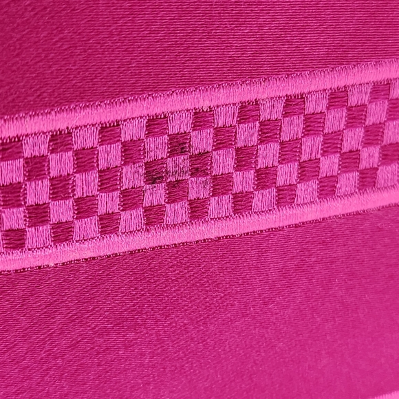 💪 DONALD J. TRUMP SIGNATURE COLLECTION SILK MEN'S TIE - PINK 💪 - Picture 6 of 7